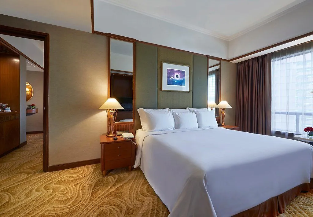 Renaissance Kuala Lumpur Hotel & Convention Centre 5*,  Malesia